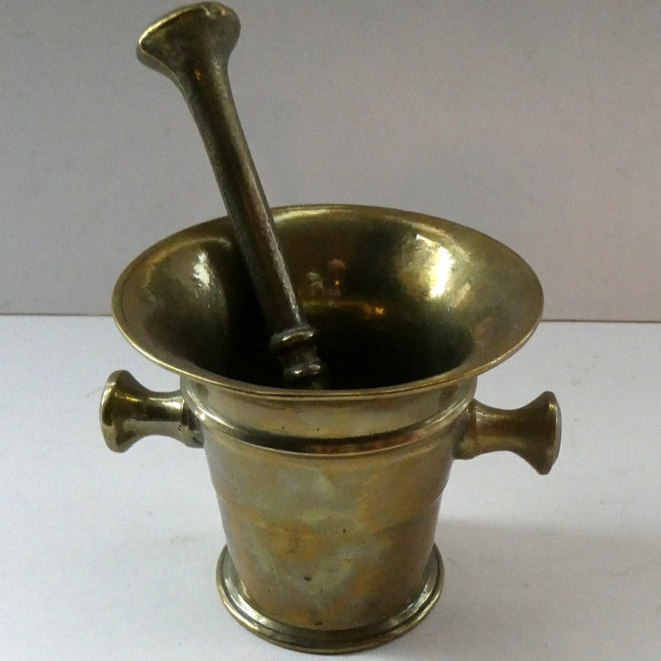 Antique VICTORIAN Pharmacy Heavy Solid Brass Mortar And Pestle 