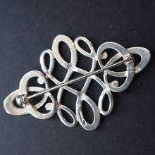 Load image into Gallery viewer, Vintage 1970s OLA GORIE Scottish Silver TUDOR DESIGN Brooch
