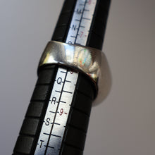 Load image into Gallery viewer, Stylist 1970s Brutalist HALLMARKED Silver Ring by Ralph Weston for Cado Designs. UK Size O
