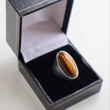 Load image into Gallery viewer, Vintage 1977 Hallmarked Space Age Silver Rings with Oval Tiger&#39;s Eye Inclusion. Size O
