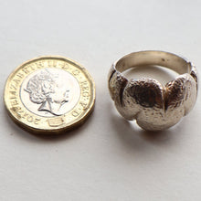 Load image into Gallery viewer, Vintage 1970s Chunky Silver Brutalist Signet Ring.  Size Q
