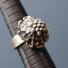Load image into Gallery viewer, Made in Finland. Fabulous Scandinavian 1974 Vintage Silver Ring by Pentti Sarpaneva
