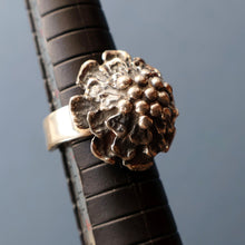 Load image into Gallery viewer, Made in Finland. Fabulous Scandinavian 1974 Vintage Silver Ring by Pentti Sarpaneva
