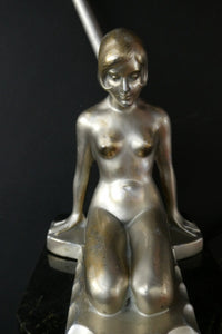 Stunning 1930s ART DECO Metal Table Lamp. Silver-Tone Kneeling Nude. Pink Glass Shade