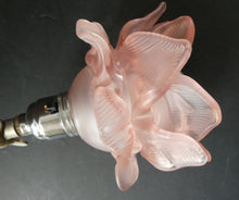 Load image into Gallery viewer, Stunning 1930s ART DECO Metal Table Lamp. Silver-Tone Kneeling Nude. Pink Glass Shade
