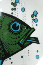 Load image into Gallery viewer, 1970&#39;s AQUARIUS Oval Plate. WASHINGTON POTTERY. Quirky Green Fish
