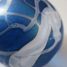 Load image into Gallery viewer, Fine GLASFORM Paperweight by John Ditchfield with Iridescent Finish and Decorative Trails
