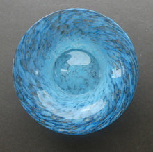 Load image into Gallery viewer, SCOTTISH GLASS. Fabulous 1920s Antique Scottish Monart Shallow Bowl with Rim. 5 inches
