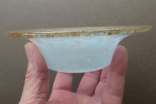 Load image into Gallery viewer, SCOTTISH GLASS. Fabulous 1920s Antique Scottish Monart Shallow Bowl with Rim. 5 3/4 inches
