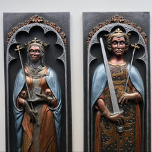 Load image into Gallery viewer, ALPHA STUDIOS. Plaster DANISH ROYALTY Plaques. Rare Vintage 1970s Pair of Medieval Style Wall Plaques
