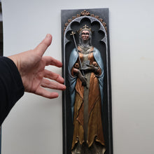 Load image into Gallery viewer, Pair of ALPHA STUDIOS Plaster DANISH ROYALTY Plaques. Rare Vintage 1970s Pair of Medieval Style Wall Plaques
