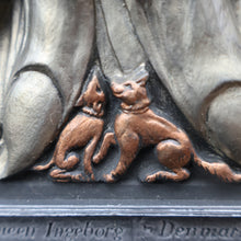 Load image into Gallery viewer, Pair of ALPHA STUDIOS Plaster DANISH ROYALTY Plaques. Rare Vintage 1970s Pair of Medieval Style Wall Plaques
