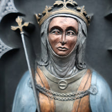 Load image into Gallery viewer, Pair of ALPHA STUDIOS Plaster DANISH ROYALTY Plaques. Rare Vintage 1970s Pair of Medieval Style Wall Plaques
