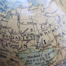 Load image into Gallery viewer, 1930s Terrestrial Globe by Geographica Ltd. ART DECO Desk Top Spinning Globe 
