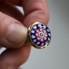 Load image into Gallery viewer, Pair of Vintage Gold-Tone Cufflinks. Each set with Millefiori Glass Cane Embellishment. Perfect Condition
