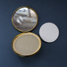 Load image into Gallery viewer, Vintage 1940s / 1950s Powder Compact. Sacre Coeur, Paris Image on Lid, Celluloid Back and Clean Interior
