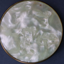 Load image into Gallery viewer, Vintage 1940s / 1950s Powder Compact. Sacre Coeur, Paris Image on Lid, Celluloid Back and Clean Interior
