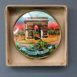 Vintage 1940s / 1950s Powder Compact. Sacre Coeur, Paris Image on Lid, Celluloid Back and Clean Interior