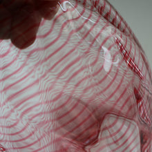 Load image into Gallery viewer, 1930s STEVENS AND WILLIAMS Glass Cerise Pink Threaded Vase With Golf Ball Pattern. 8 inches high
