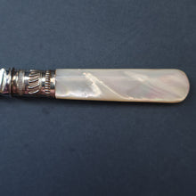 Load image into Gallery viewer, Antique Pair of Electro-Plate Berry Spoons &amp; Mother of Pearl Fruit Knife by JE &amp; SS. FITTED CASE
