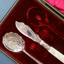 Load image into Gallery viewer, Antique Pair of Electro-Plate Berry Spoons &amp; Mother of Pearl Fruit Knife by JE &amp; SS. FITTED CASE
