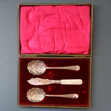 Load image into Gallery viewer, Antique Pair of Electro-Plate Berry Spoons &amp; Mother of Pearl Fruit Knife by JE &amp; SS. FITTED CASE
