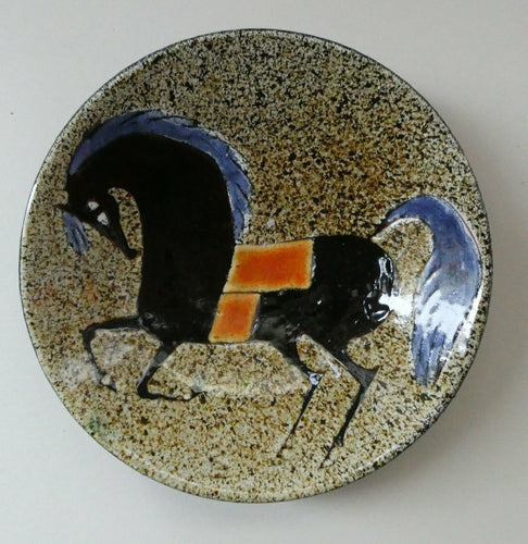 1960s CHELSEA Studio Pottery (Joyce Morgan) Decorative Wall Plate: Hand-Painted Horse Design