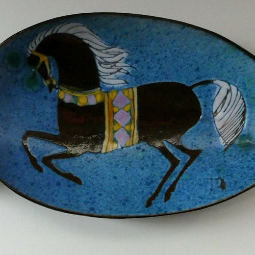 1960s CHELSEA Studio Pottery (Joyce Morgan) Footed Shallow Bowl. Hand-Painted Horse Design