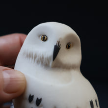 Load image into Gallery viewer, SCOTTISH POTTERY. Alasdair Dunn of Arran. Collectable 1970s Vintage Porcelain Models of Scottish Owls
