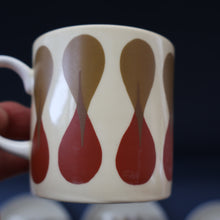 Load image into Gallery viewer, Set of Six 1960s Susie Cooper (Wedgwood). Rare DUMBELLS or Diablo Bone China Coffee Cans and Saucers. BOXED
