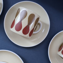 Load image into Gallery viewer, Set of Six 1960s Susie Cooper (Wedgwood). Rare DUMBELLS or Diablo Bone China Coffee Cans and Saucers. BOXED
