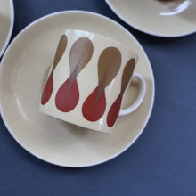 Load image into Gallery viewer, Set of Six 1960s Susie Cooper (Wedgwood). Rare DUMBELLS or Diablo Bone China Coffee Cans and Saucers. BOXED

