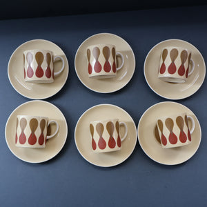 Set of Six 1960s Susie Cooper (Wedgwood). Rare DUMBELLS or Diablo Bone China Coffee Cans and Saucers. BOXED