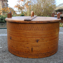 Load image into Gallery viewer, Antique 19th Century Scandinavian Bentwood Box with Prickwork/ Pokerwork Decoration. 16 inches diameter

