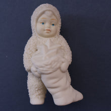 Load image into Gallery viewer, JOB LOT: Group of Seven Vintage Snow Babies Figurines. All in Good Condition
