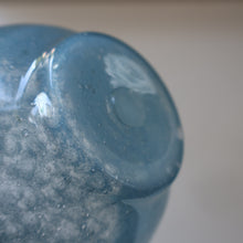 Load image into Gallery viewer, SCOTTISH GLASS. Small 1920s Antique Scottish Monart Pudding / Fruit Bowl. 4 1/2 inches (Shape ZA)
