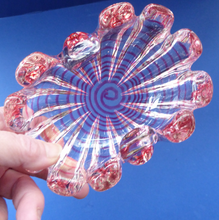 Load image into Gallery viewer, BAROVIER &amp; TOSO; Vintage Zebrati Murano Art Glass Grosse Costolature Clamshell Bowl 
