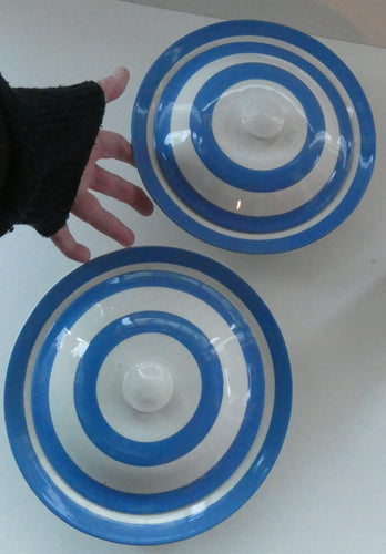 Rare PAIR of Vintage TG Green CORNISHWARE Covered Dish with  Old Green Shield Mark