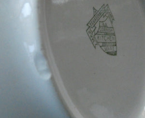 Rare PAIR of Vintage TG Green CORNISHWARE Covered Dish with  Old Green Shield Mark