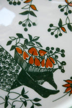 Load image into Gallery viewer, 1960s Norwegian PLATE by Figgjo Flint (Sicilia Design) by Turi Gramstad. A Girl with Pumpkins
