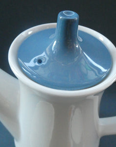 1970s DAISY Turi Design Coffee Pot, Milk Jug and Sugar Bowl for Figgjo Flint, Norway