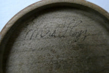 Load image into Gallery viewer, Antique SCOTTISH 19th Century MAUCHLINE Ware Trinket Box (c 1880), with an image of Holyrood Palace
