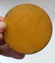 Load image into Gallery viewer, Antique SCOTTISH 19th Century MAUCHLINE Ware Trinket Box (c 1880), with an image of Holyrood Palace
