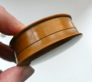 Antique SCOTTISH 19th Century MAUCHLINE Ware Trinket Box (c 1880), with an image of Holyrood Palace