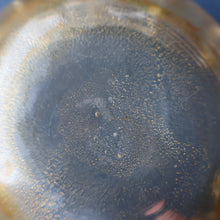 Load image into Gallery viewer, PAIR of Small 1950s Barovier &amp; Toso MURANO 'Cordonato d'Oro' gold leaf glass bowls
