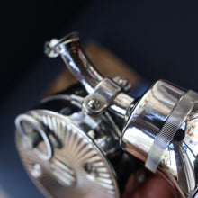 Load image into Gallery viewer, Vintage 1950s MUSICAL Chrome Drinks Pourer by DECANTATA. Winds Up and Plays Auld Lang Syne

