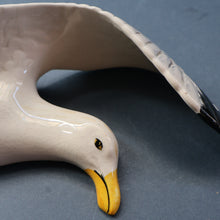 Load image into Gallery viewer, B/ Large Vintage BESWICK Seagull Wall Plaque. Model Number 658/2
