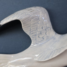 Load image into Gallery viewer, B/ Large Vintage BESWICK Seagull Wall Plaque. Model Number 658/2
