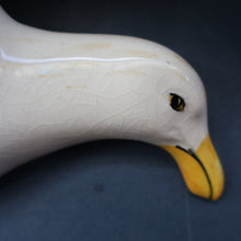 Load image into Gallery viewer, B/ Large Vintage BESWICK Seagull Wall Plaque. Model Number 658/2
