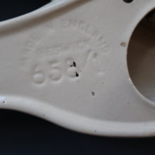 Load image into Gallery viewer, A/ LARGE Vintage BESWICK Seagull Wall Plaque. Model Number 658/1
